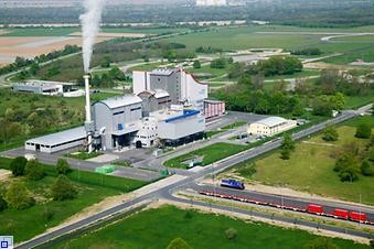 Luftbild der TREA mit Gleisanlagen